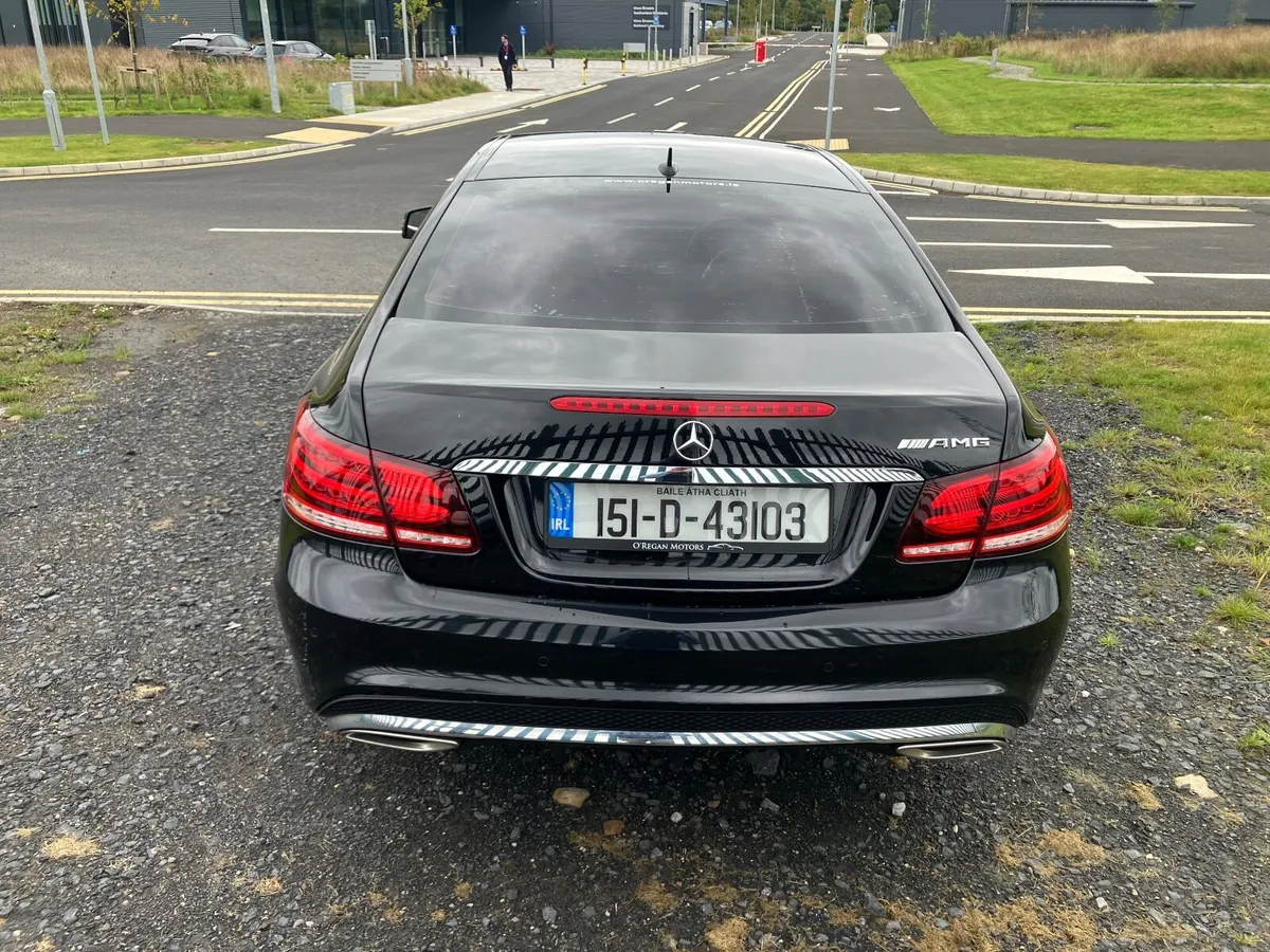 Mercedes-Benz E-Class 2015 - Image 4