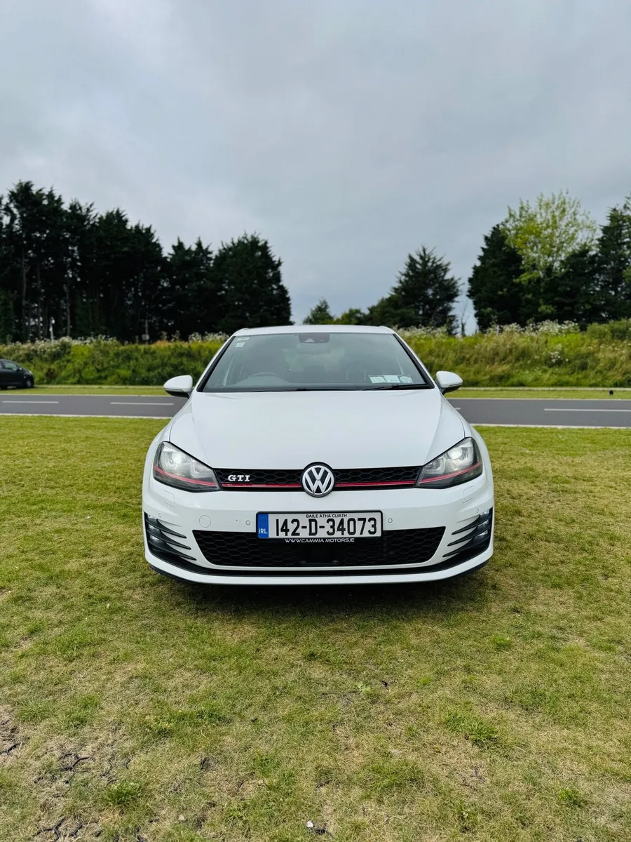 Volkswagen Golf GTI - Image 1