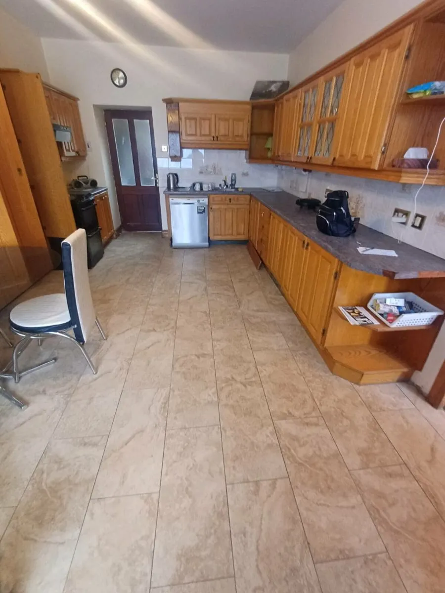 Home away from home - Image 1