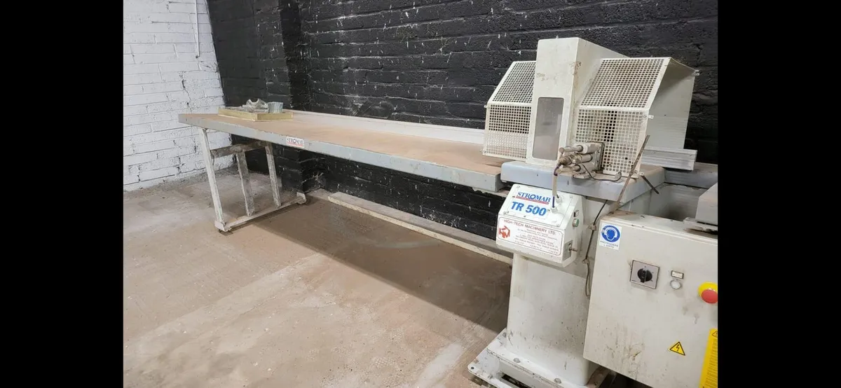 Up cut saw - Image 1