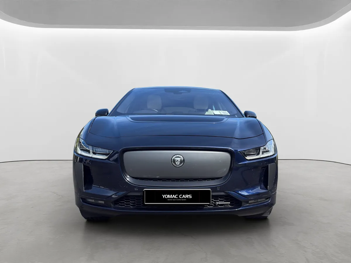 JAGUAR I PACE EV400 R DYNAMIC SE 2023 - Image 3
