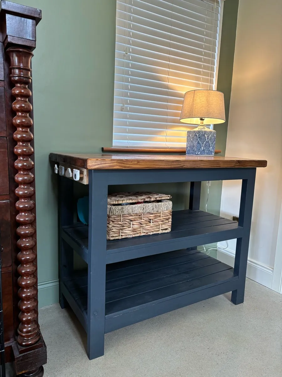 Handmade shelving unit - Image 1
