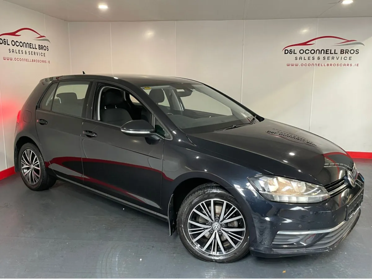 Volkswagen Golf 1.6 TDI SE NAV BLUEMOTION 115PS 5D - Image 1