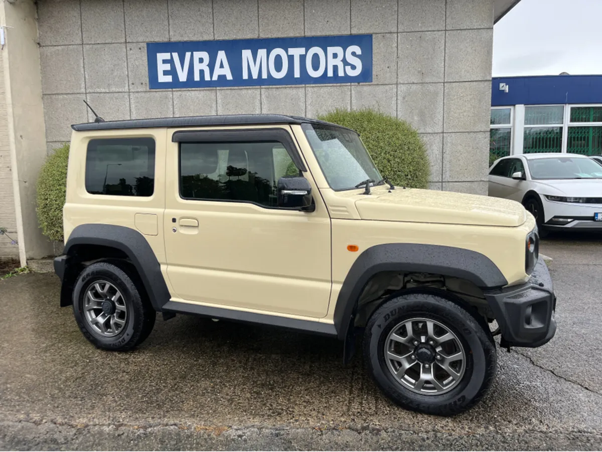 Suzuki Jimny SIERRA 4 SEAT MANUAL 1.5 PETROL //HIG - Image 2