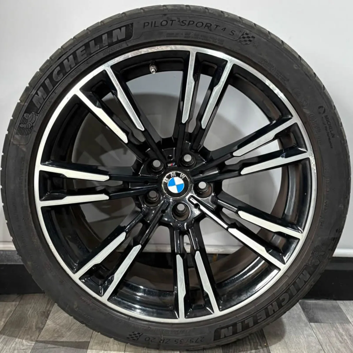 20"GENUINE BMW 706M M5 F90 ALLOY WHEELS & TYRES - Image 2