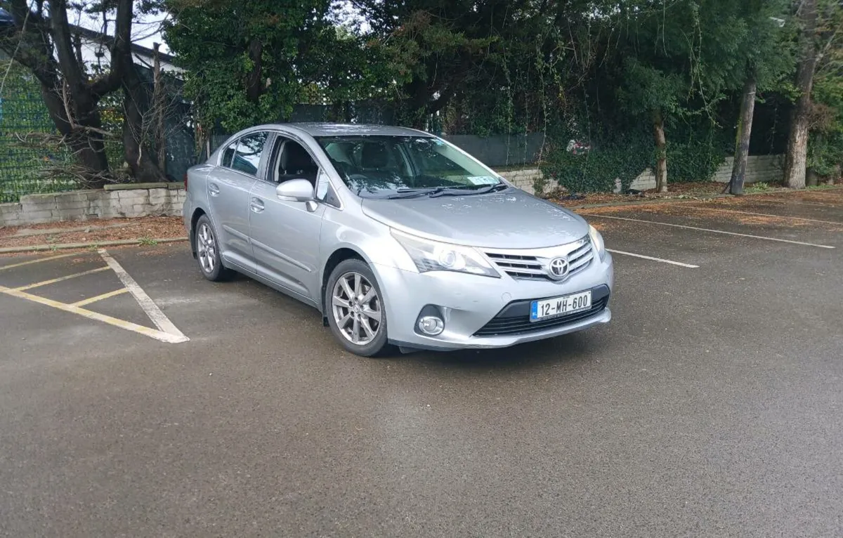 Toyota avensis - Image 2