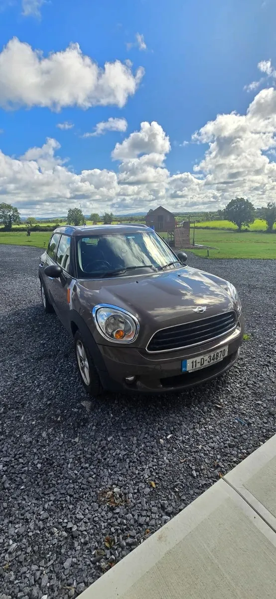 Mini Countryman - Image 1