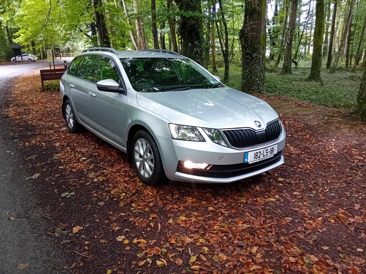 182 SKODA OCTAVIA 1.6 TDI COMBI  EST MANUAL - Image 3