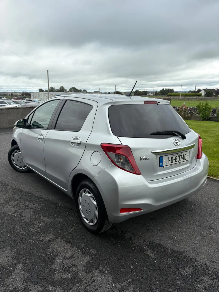 Toyota Vitz 2011 - Image 3