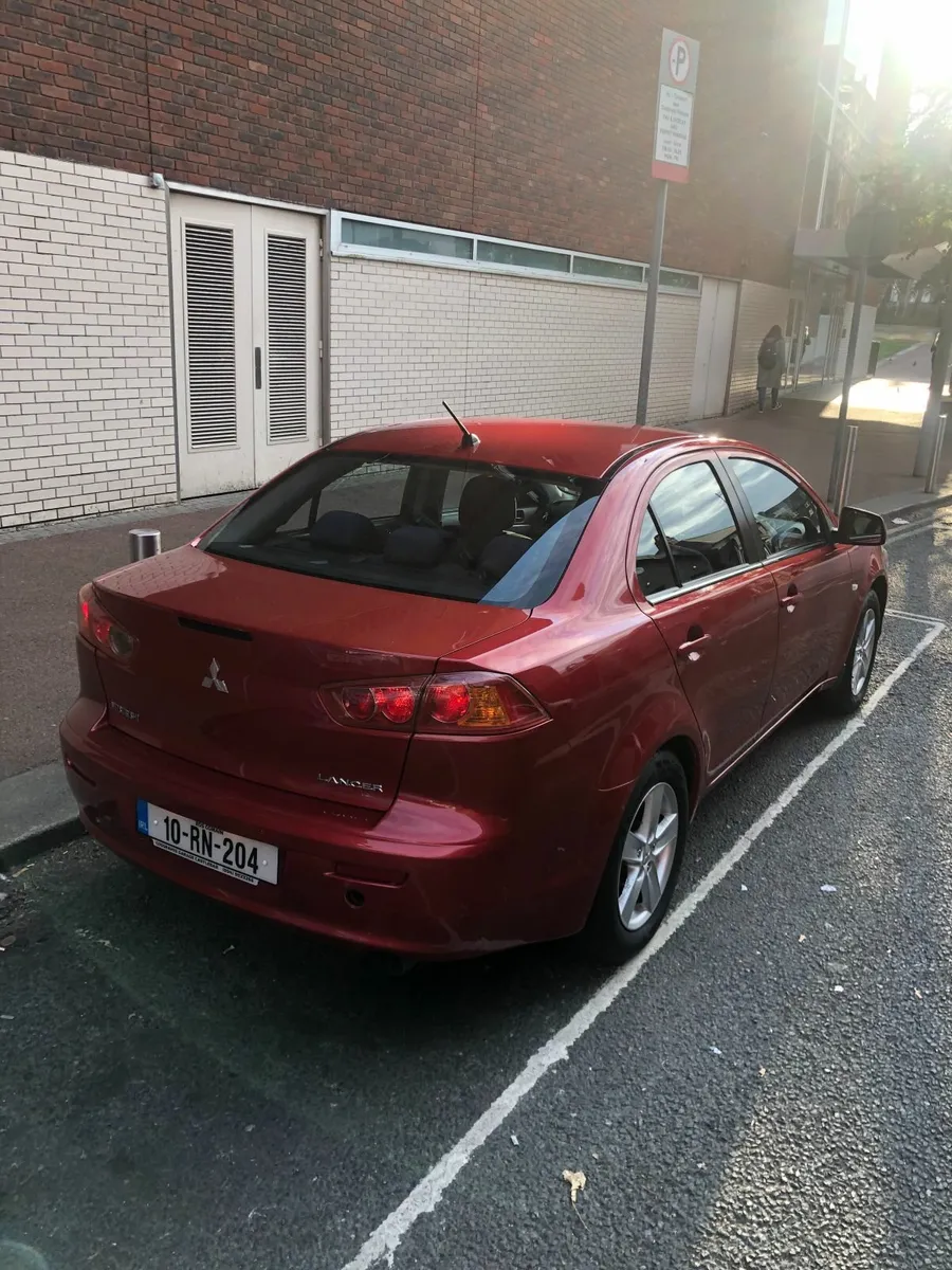 Mitsubishi Lancer 2010 - Image 4