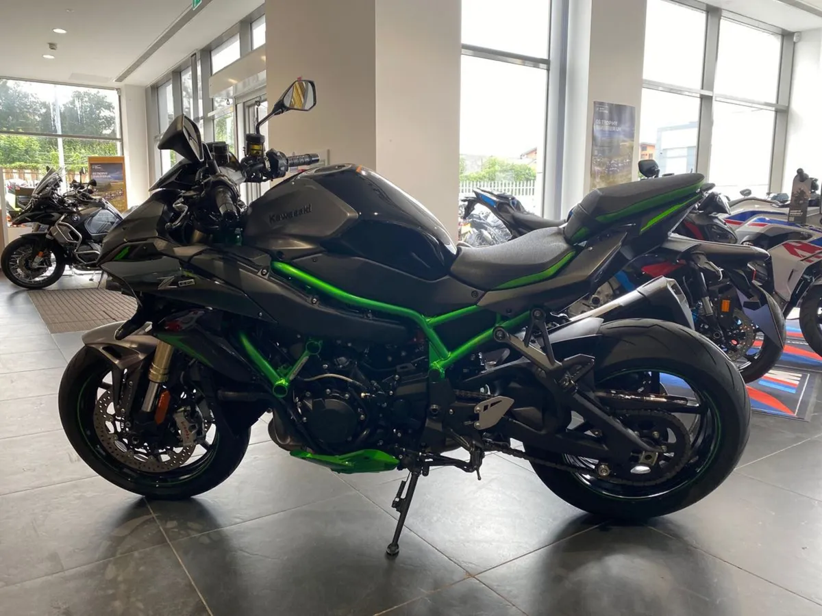 2023 Kawasaki Z H2 SE with low mileage - NI Reg! - Image 2