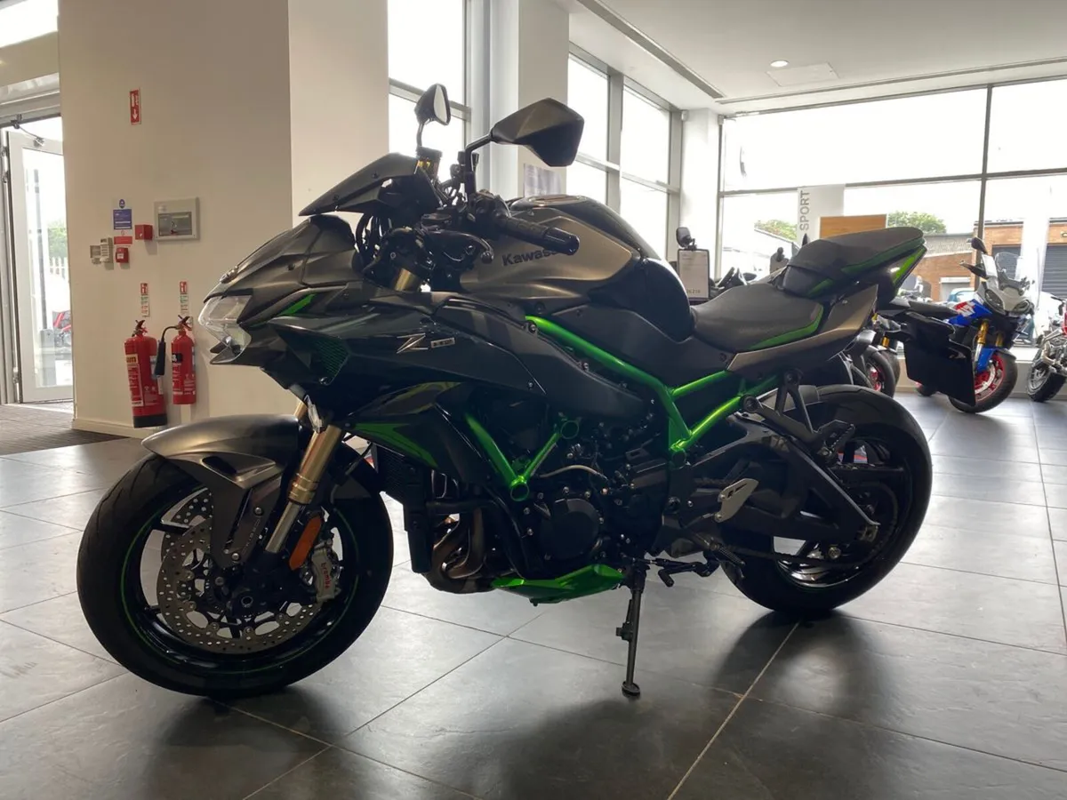 2023 Kawasaki Z H2 SE with low mileage - NI Reg! - Image 4