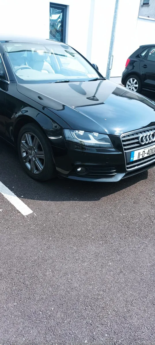 Audi A4 2011 - Image 1