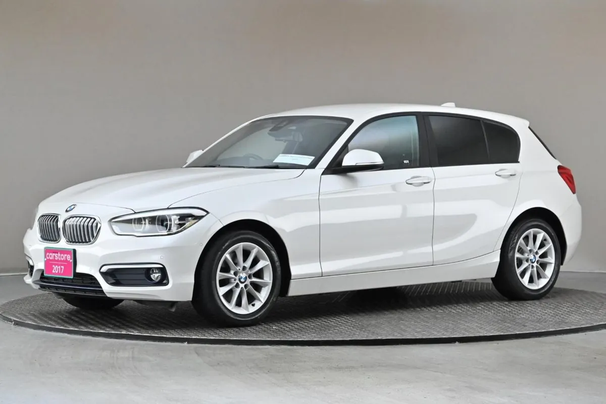BMW 1 Series 118i Auto  half Leather 2tone Interi - Image 4