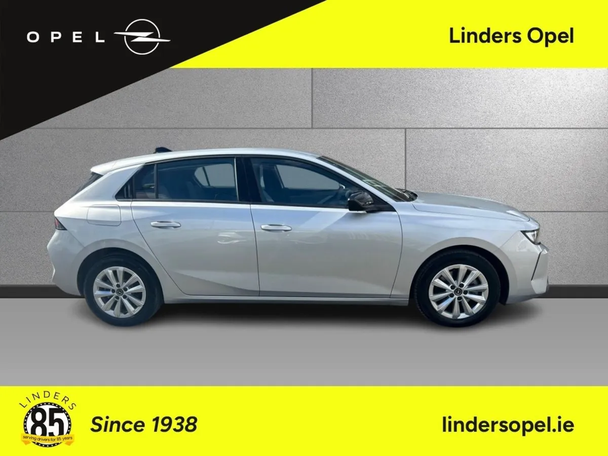 Opel Astra 1.5 Turbo Diesel  8 Speed Auto w/ Heat - Image 4