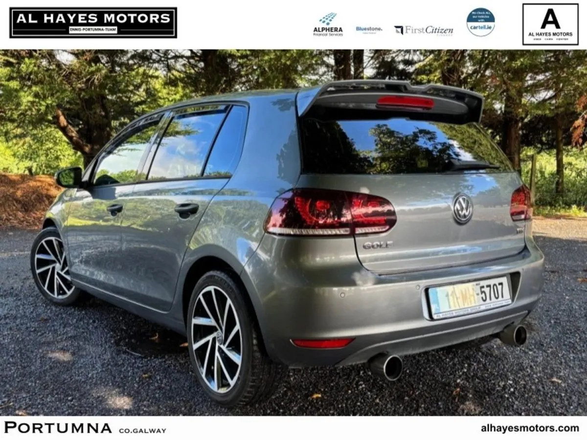 Volkswagen Golf Sport 1.6 TDI 105BHP - Image 3