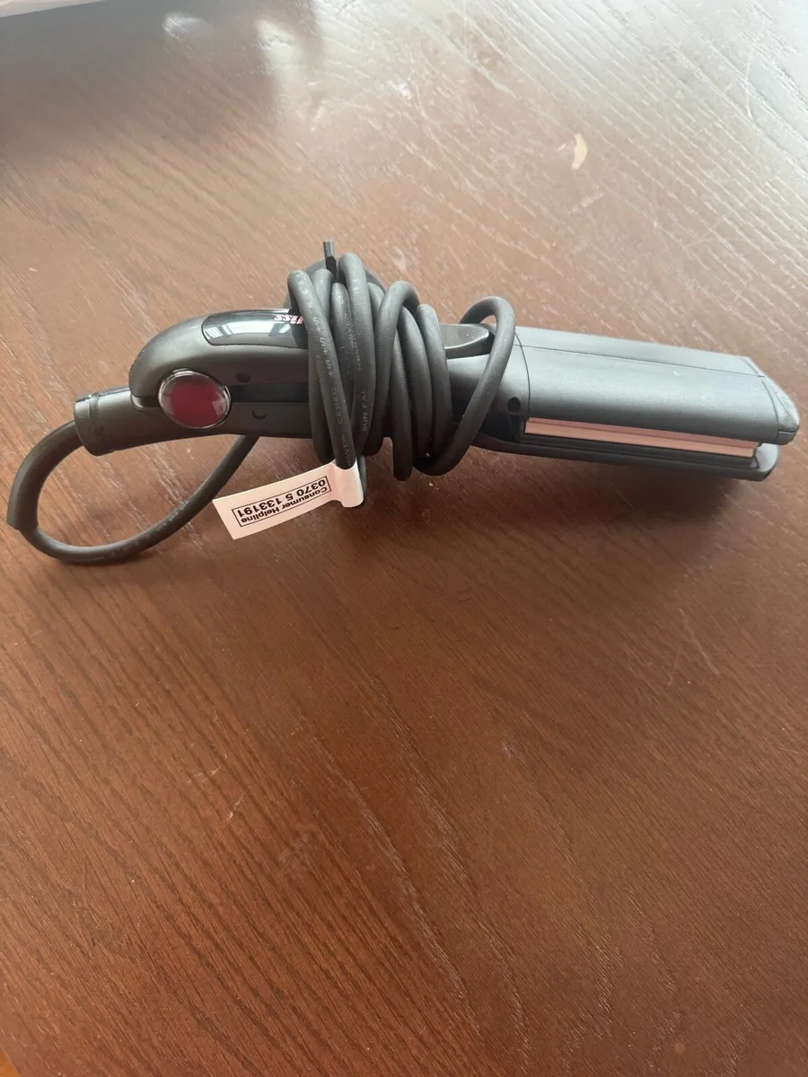 Hair crimper - Image 1