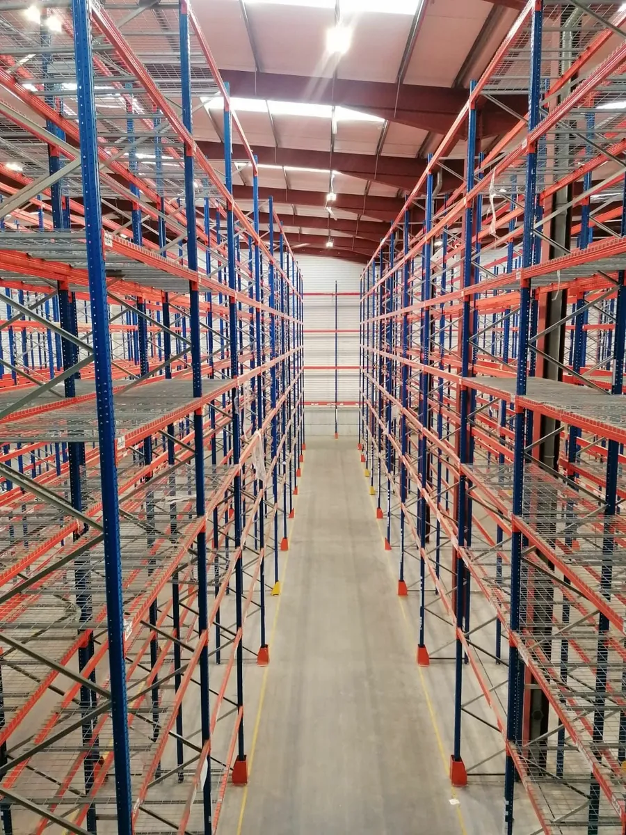 Large variety pallet racking - Image 3
