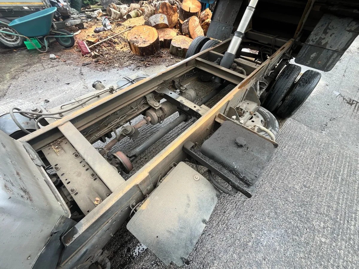 Isuzu NPR Tipper - Image 3