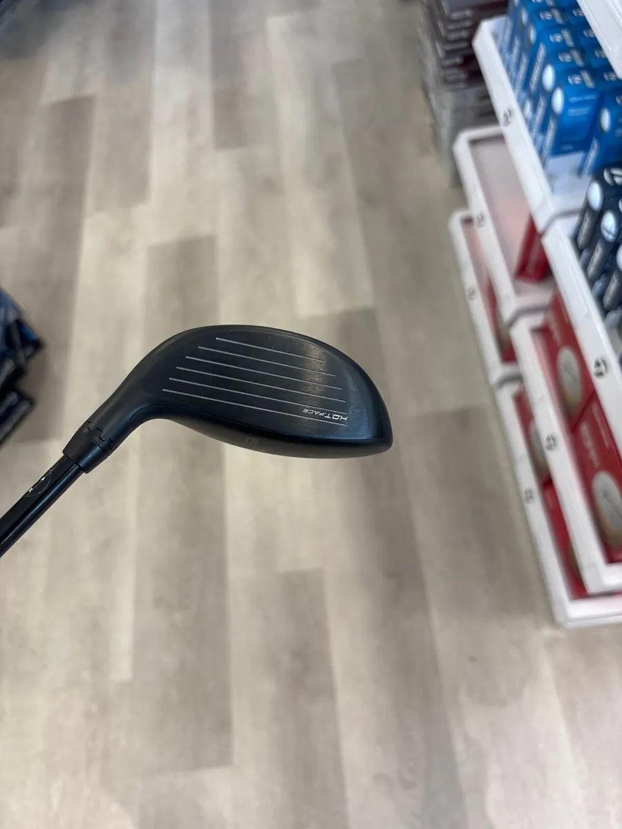 Cobra DarkSpeed LS (5 Wood) S Flex - Image 2