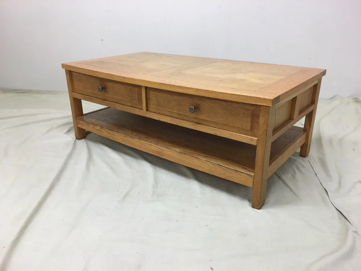 Oak Coffee Table - Image 1
