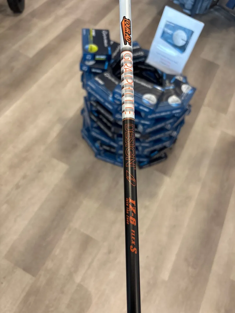 Cobra DarkSpeed LS (9dg S Flex) - Image 3