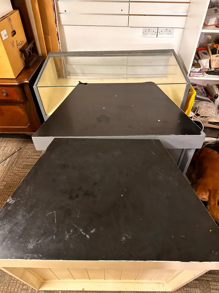Shop counter - Image 4