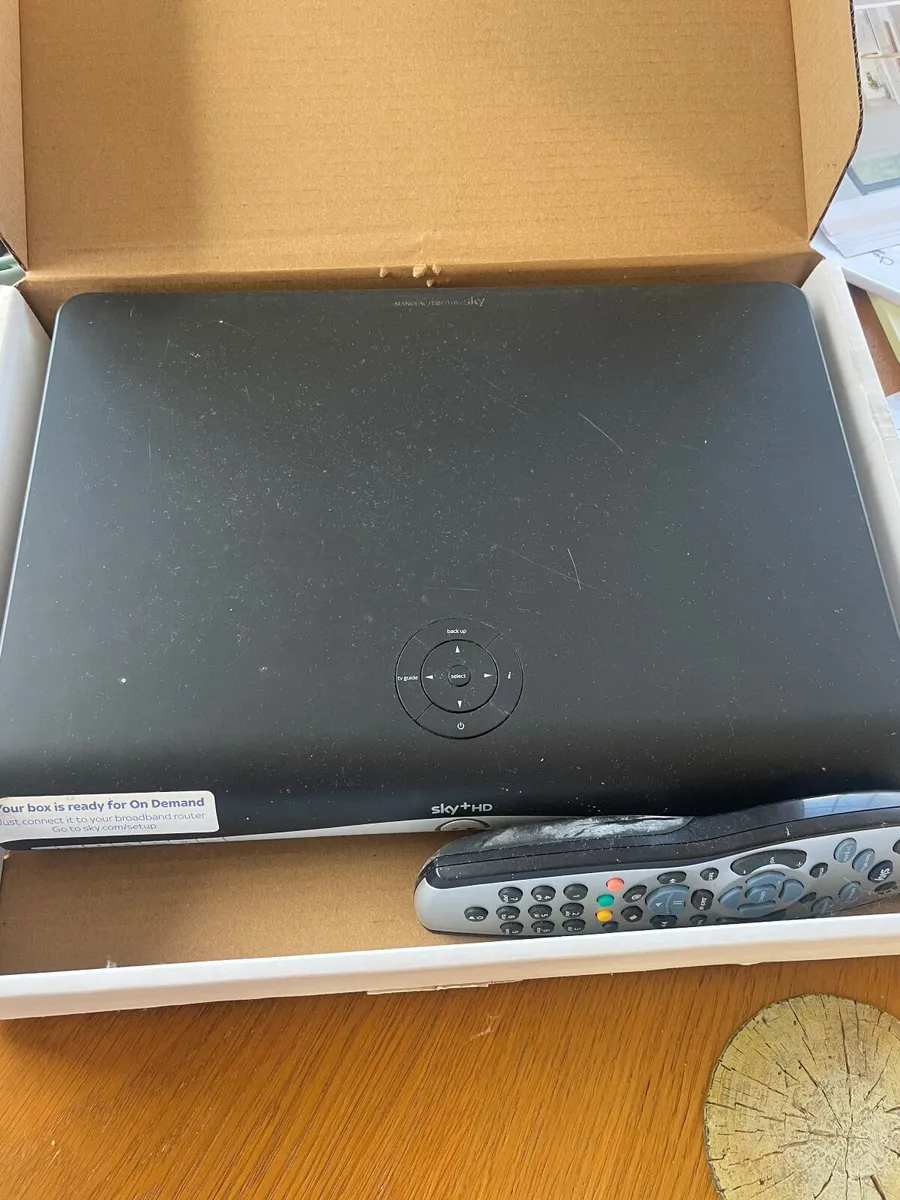 Sky box - Image 1