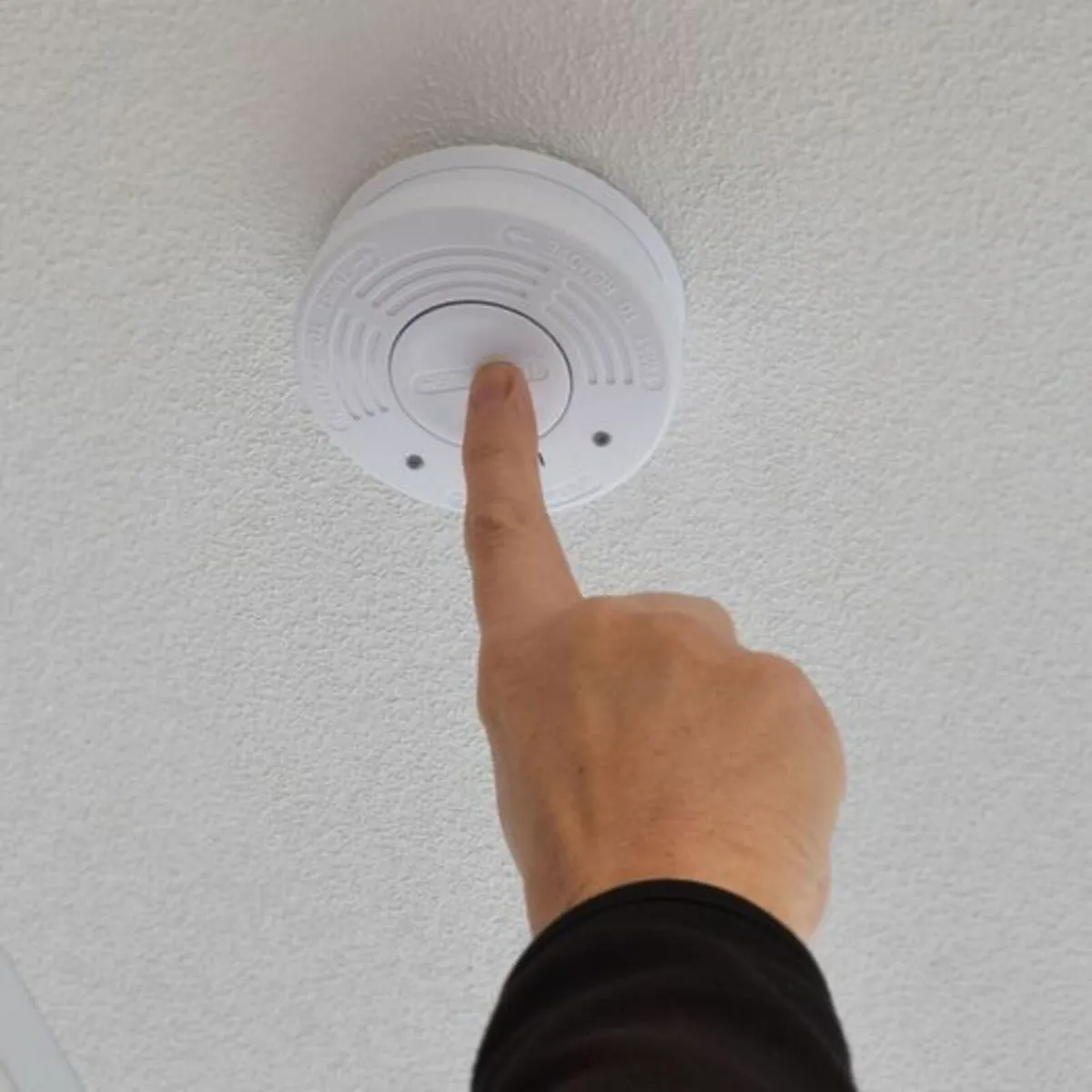 Smoke Detector 10 Year Battery - Image 3
