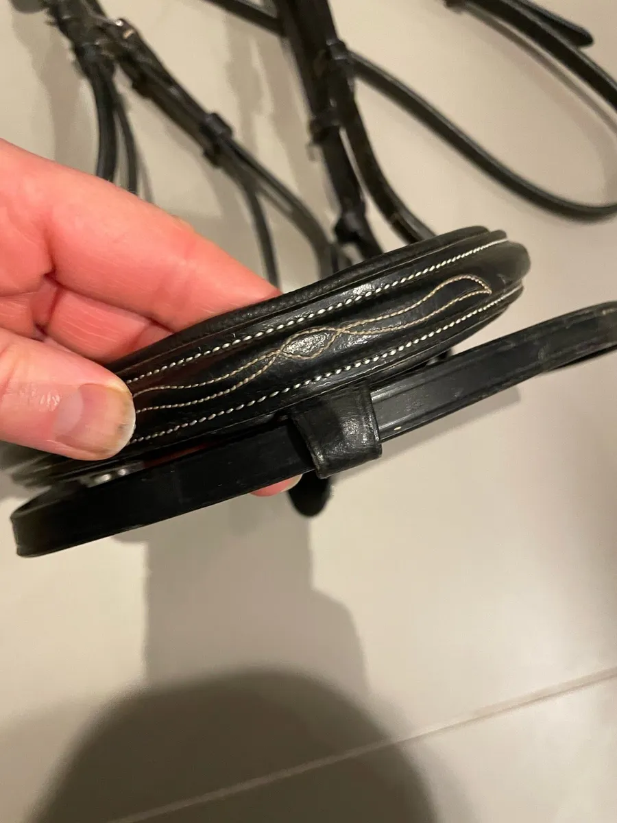 Dyon  black cob bridle - Image 3