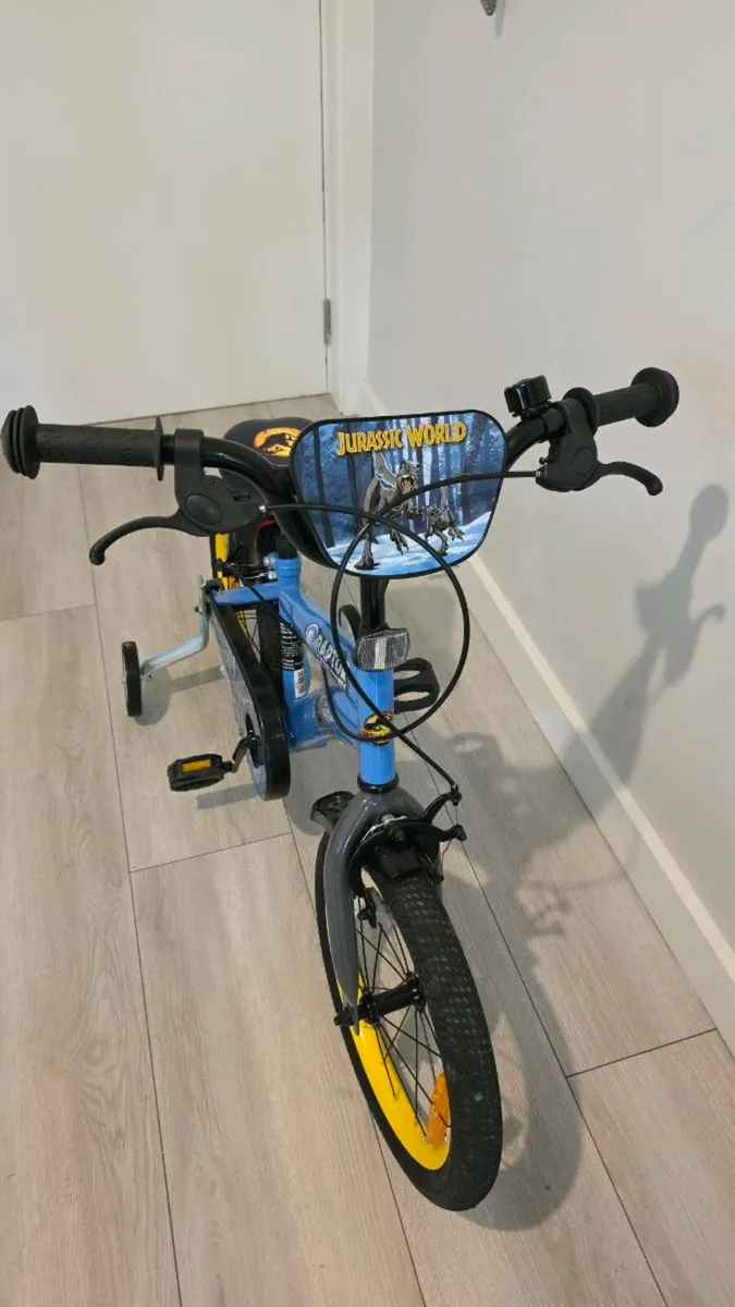 Kids bike - Image 3
