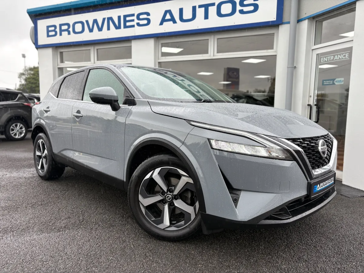 2022 Nissan Qashqai N-Connecta 1.3L Petrol - Image 3