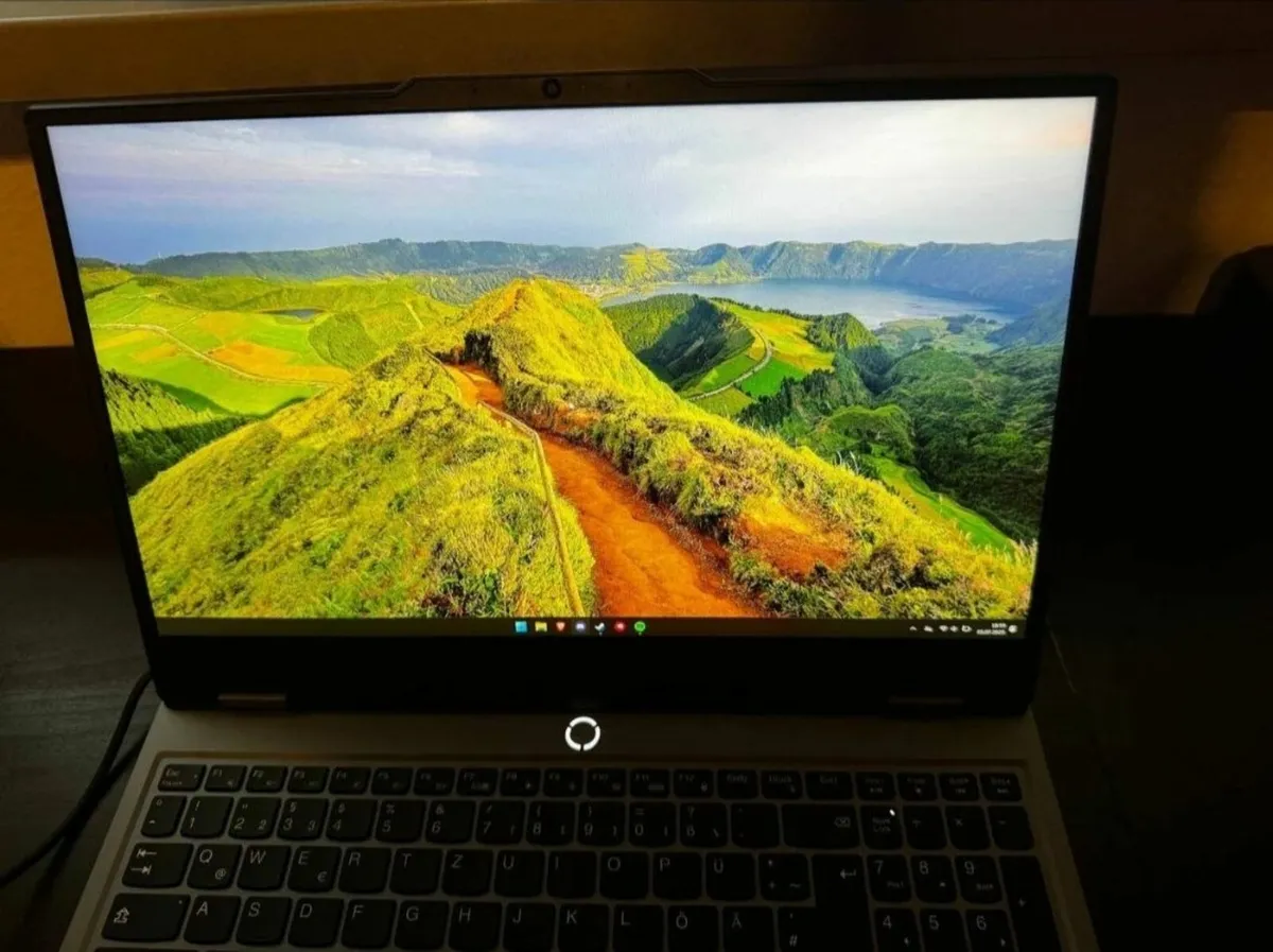 Laptop Lenovo LOQ 7 7435 , 4060 , 16 ram , 1 tb ss - Image 3