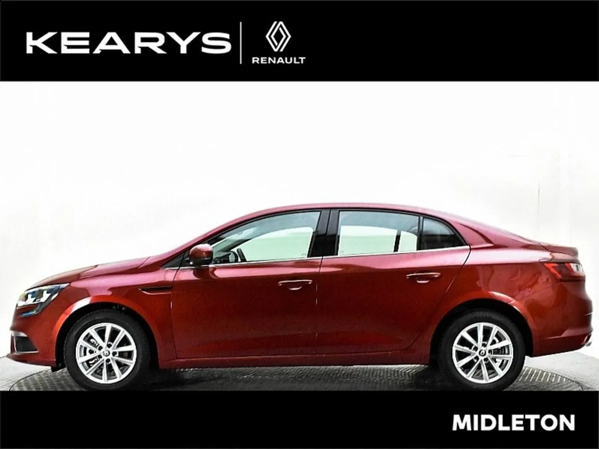 Renault Megane 1.3 TCe 140 GPF Play. Very Low Kms - Image 3