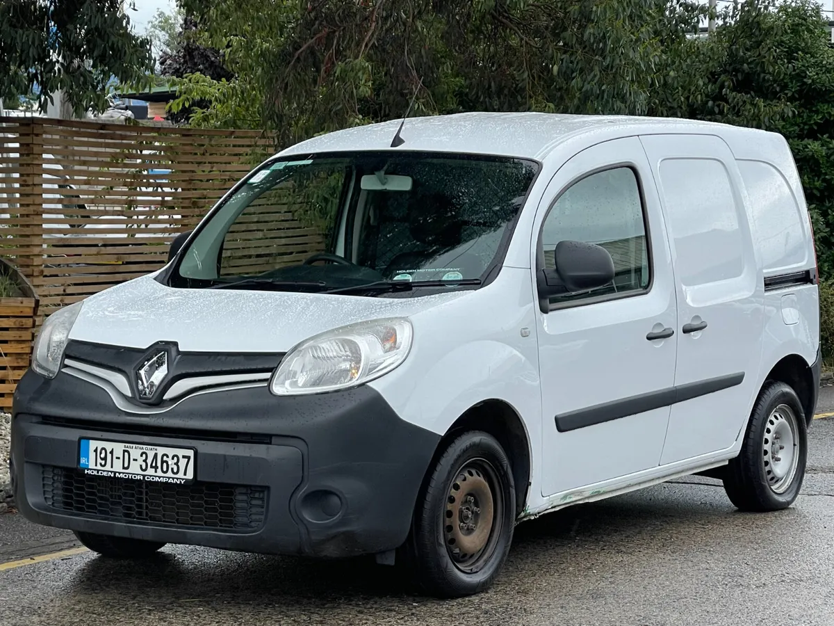 2019 Renault Kangoo..PARKING SENSORS - Image 1