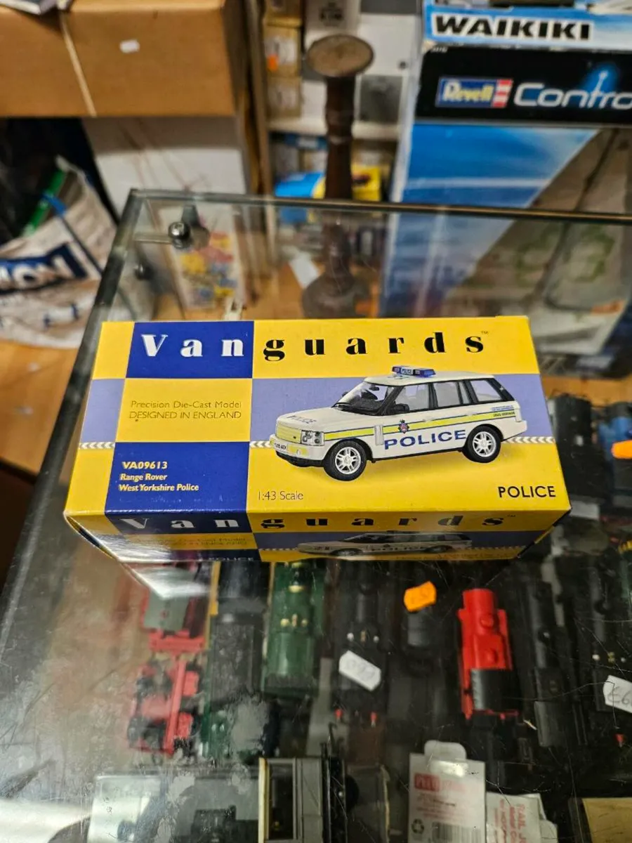 Corgi Police Car - Image 2