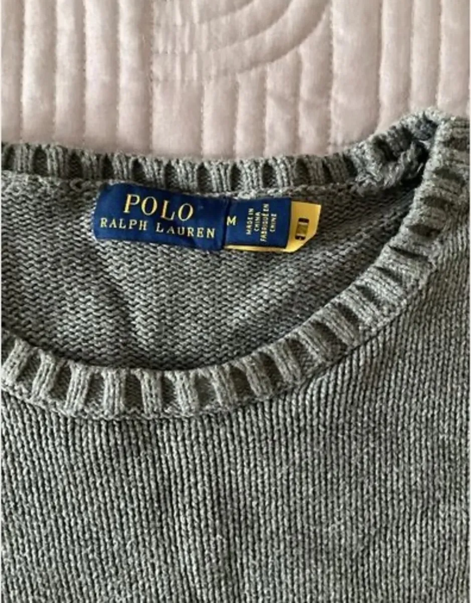 Polo Jumper Size M - Image 3