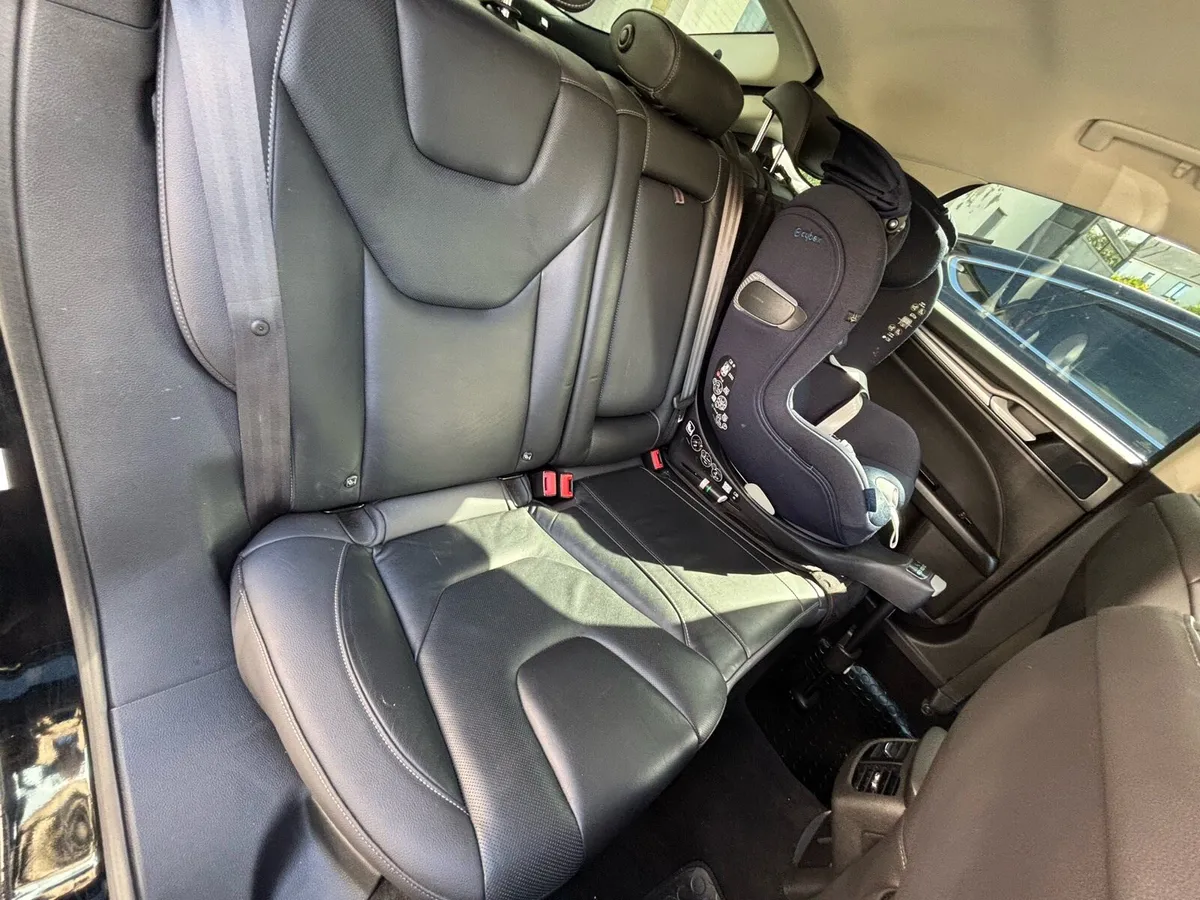 Ford Mondeo Titanium - Image 3