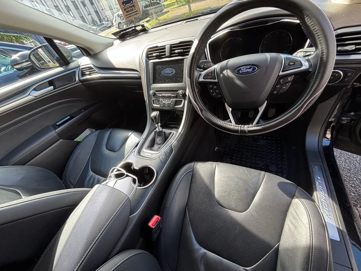 Ford Mondeo Titanium - Image 4