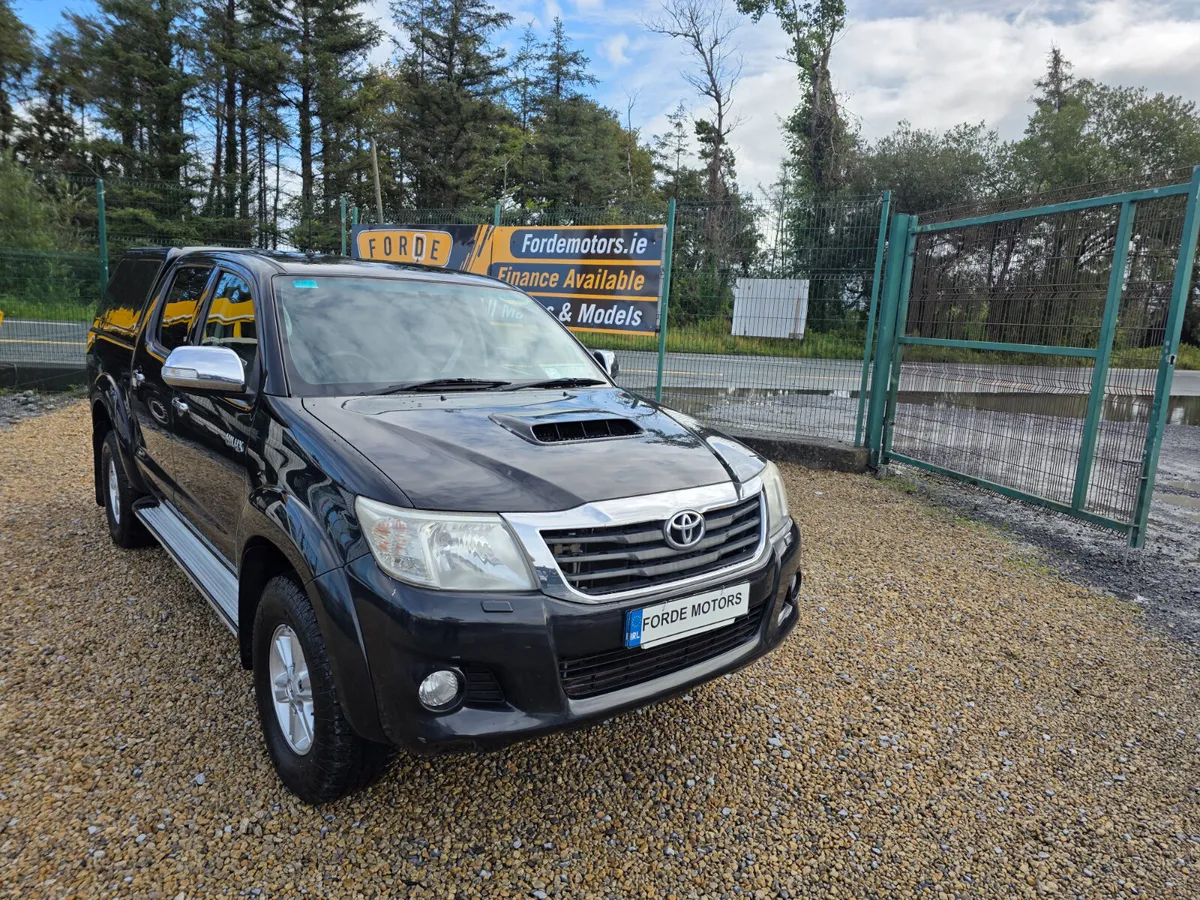 Toyota Hilux 2012 - Image 1