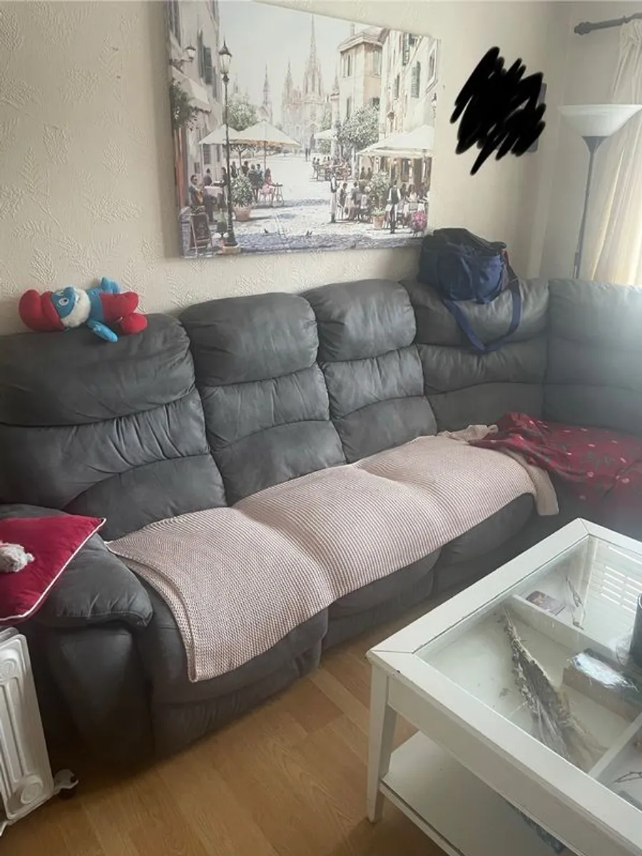 Corner sofa for sale - Image 2