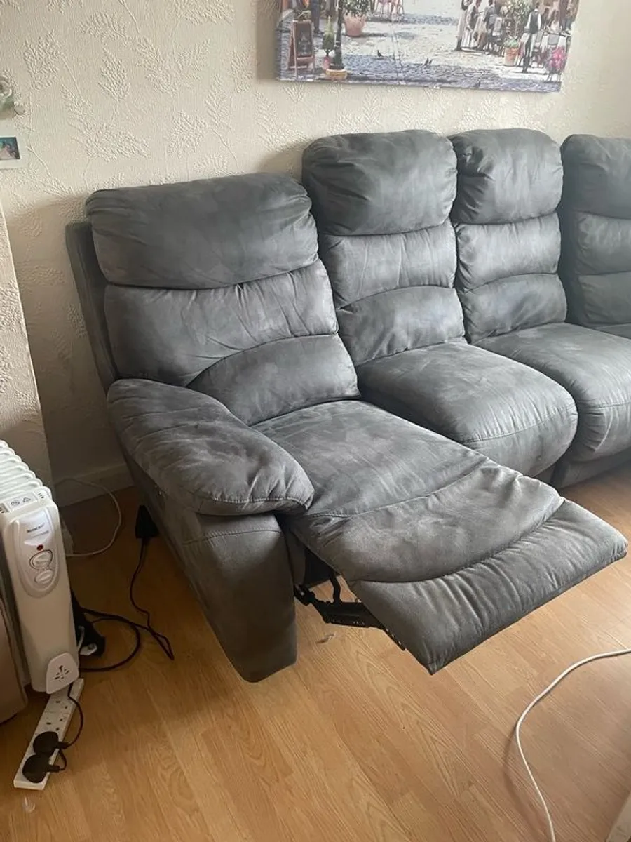 Corner sofa for sale - Image 3