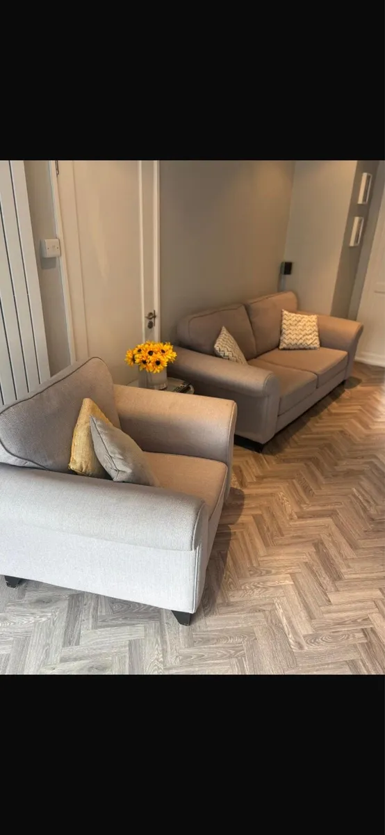 SOFA  3 & 1 SEATERS - Image 4