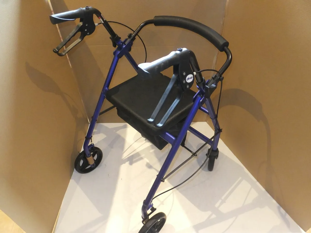 Mobility Rollator Walker + storage + brakes - Image 3
