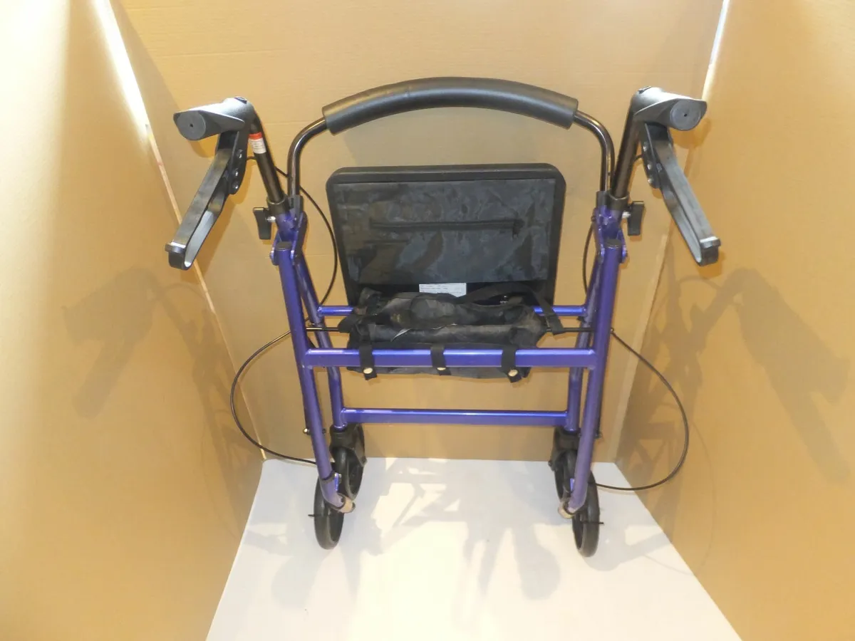 Mobility Rollator Walker + storage + brakes - Image 4