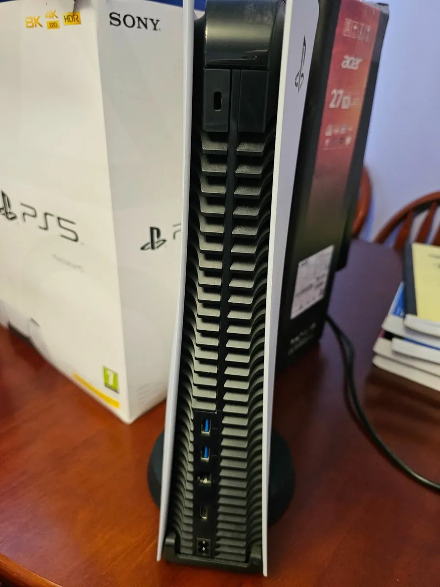 Playstation 5 Disc Console, Gaming Monitor, Scuf - Image 4