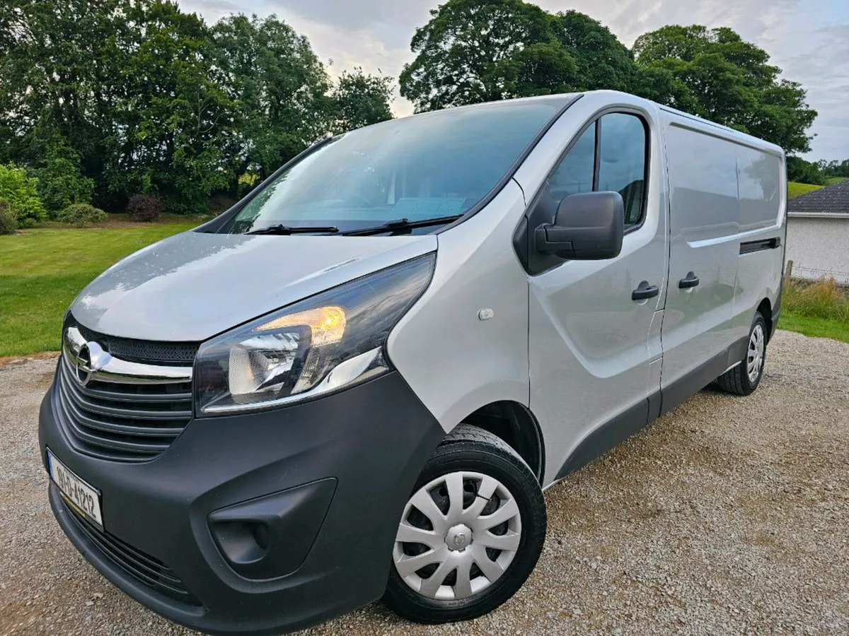 2019 Opel Vivaro - Image 1