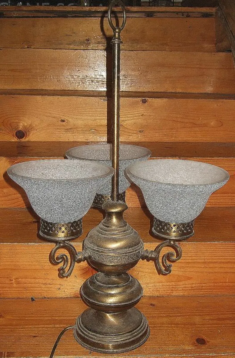 Vintage Brass Table Lamp - Image 4
