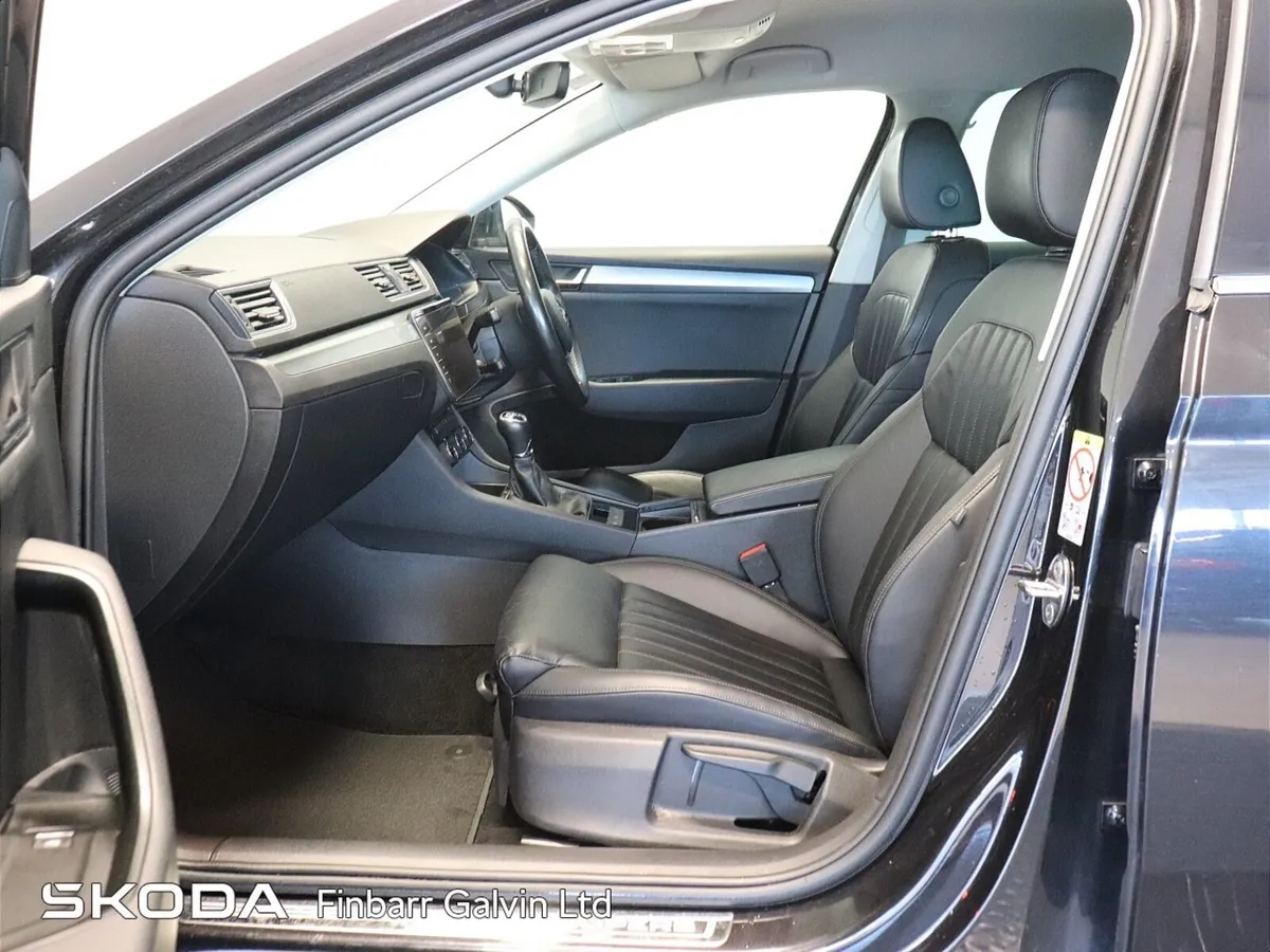 Skoda Superb COMBI 2.0 TDI 150 BHP - Image 4