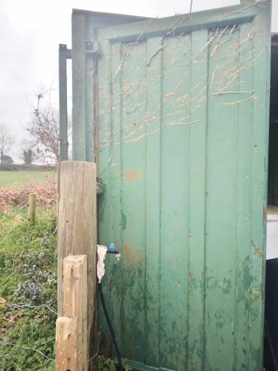 Container - Image 3